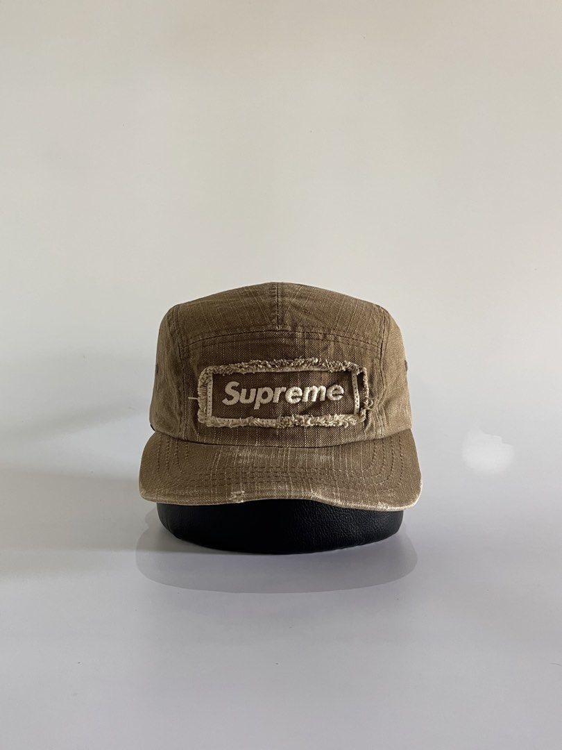 Supreme 5-panel (off) (Category: Caps & Hats) located in Malaybalay. Submitted by haulsome (Listing ID 1468992817, Image 1). Description: Supreme 5-panel (off) -No flaws/Like new -Features an embroidered Supreme Logo up front -Adult size, adjustable strap 400php, +sf .
