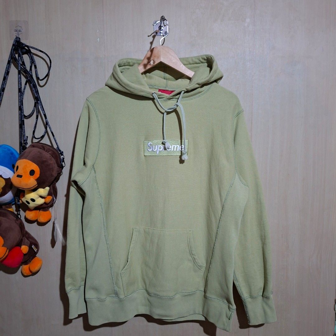 Supreme Box Logo Sage Green (Category: Hoodies) located in Bayambang. Submitted by thedonedeal (Listing ID 1469114727, Image 1). Description: Supreme Box Logo Sage Green W22x L27 No issuee Good Condition No Rush Order For Pick Up By Courier Only!!!.