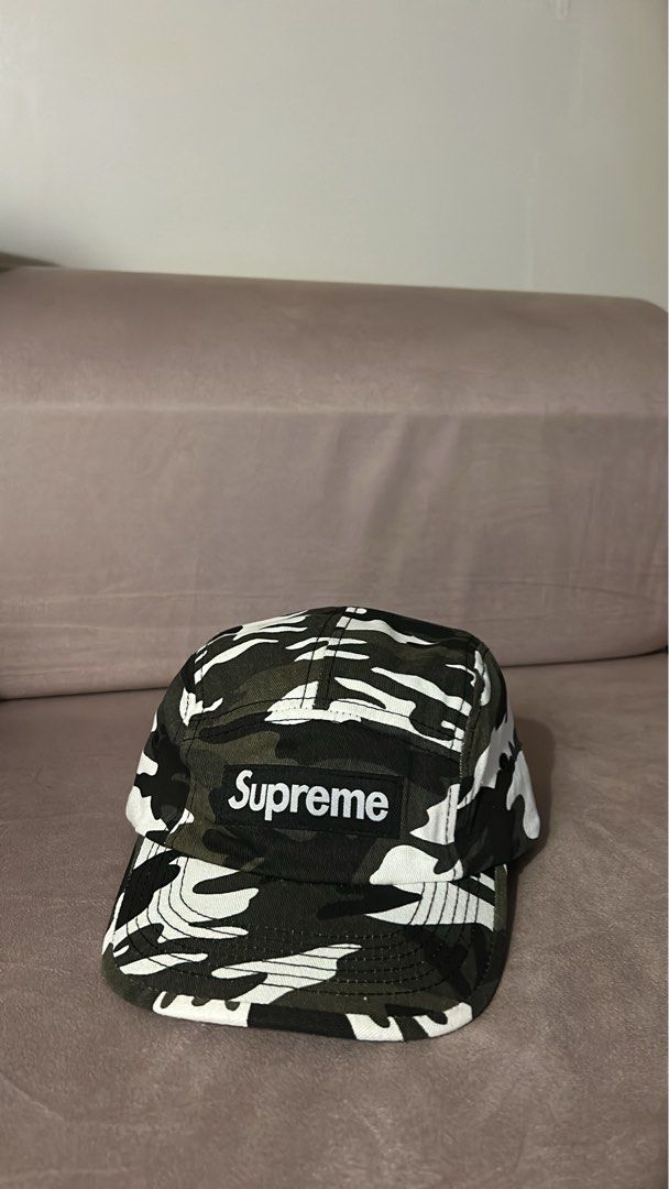 supreme camo panel (Category: Caps & Hats) located in Cavite. Submitted by mr.gb4h (Listing ID 1469115214, Image 1). Description: supreme camo excellent condi .