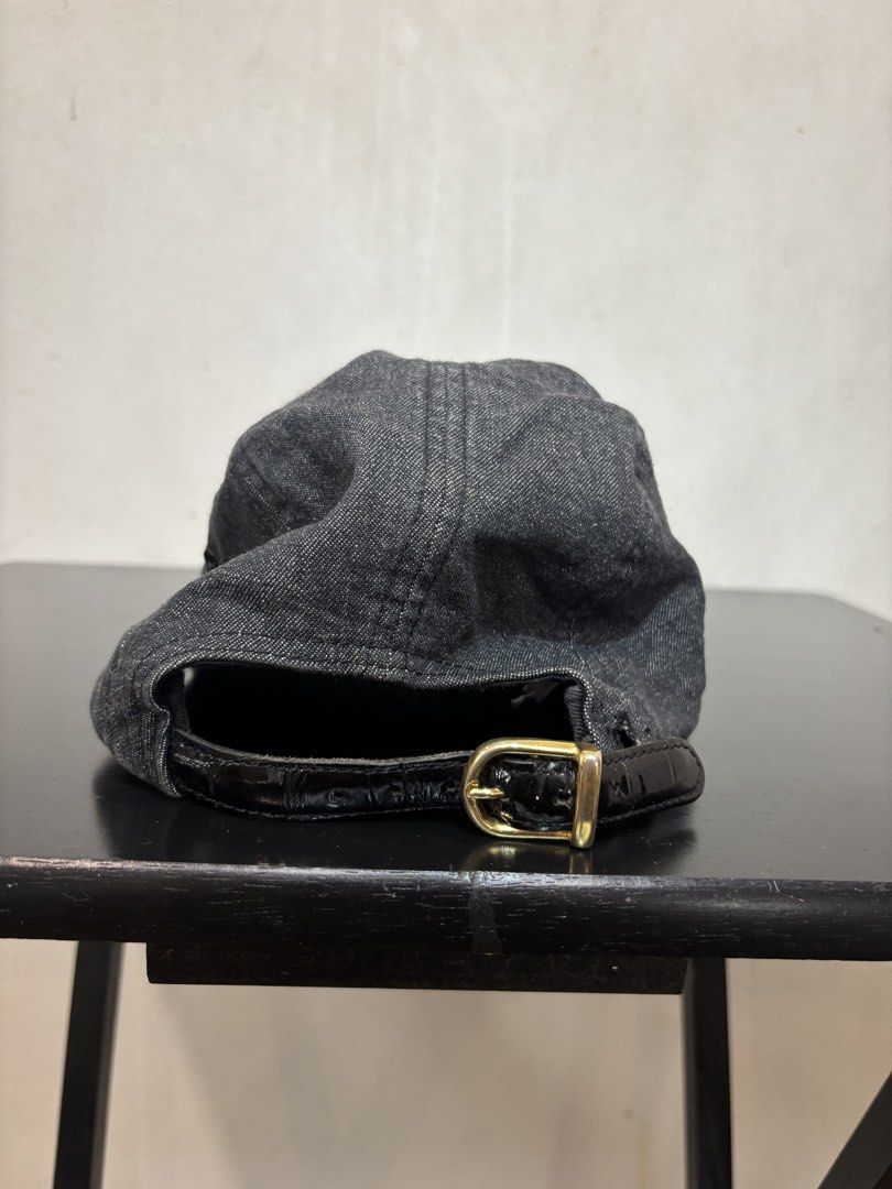 SUPREME DENIM CROC STRAP FW14 (Category: Caps & Hats) located in Makati City. Submitted by sweetfitforyouph1200 (Listing ID 1469005302, Image 2). Description: Supreme cap Denim croc strap Fw14 Like new.