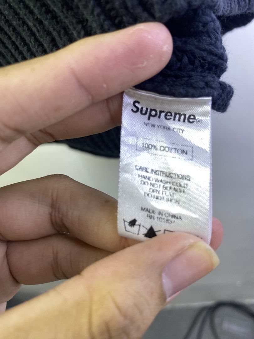Supreme Heavy Gauge Knit Sweater Navy Medium (Category: Coats, Jackets and Outerwear) located in Manila. Submitted by declutterpromax (Listing ID 1468997480, Image 3). Description: - Brand: Supreme - Style: Crewneck sweater - Color: Dark navy - Material: Thick cotton knit with chunky ribbed texture - Size: Medium (fits true) - Details: Classic red box logo tag at the collar, inner care tags intact - Condition: Solid piece, perfect for colder weat