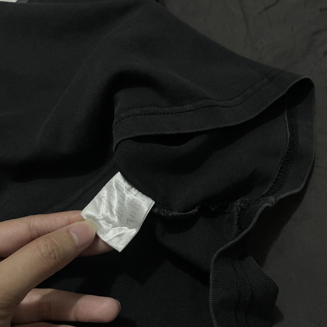 Supreme Molotov Dated Tee (Category: Tshirts & Polo Shirts ) located in Manila. Submitted by bloodripsx (Listing ID 1469153093, Image 3). Description: .