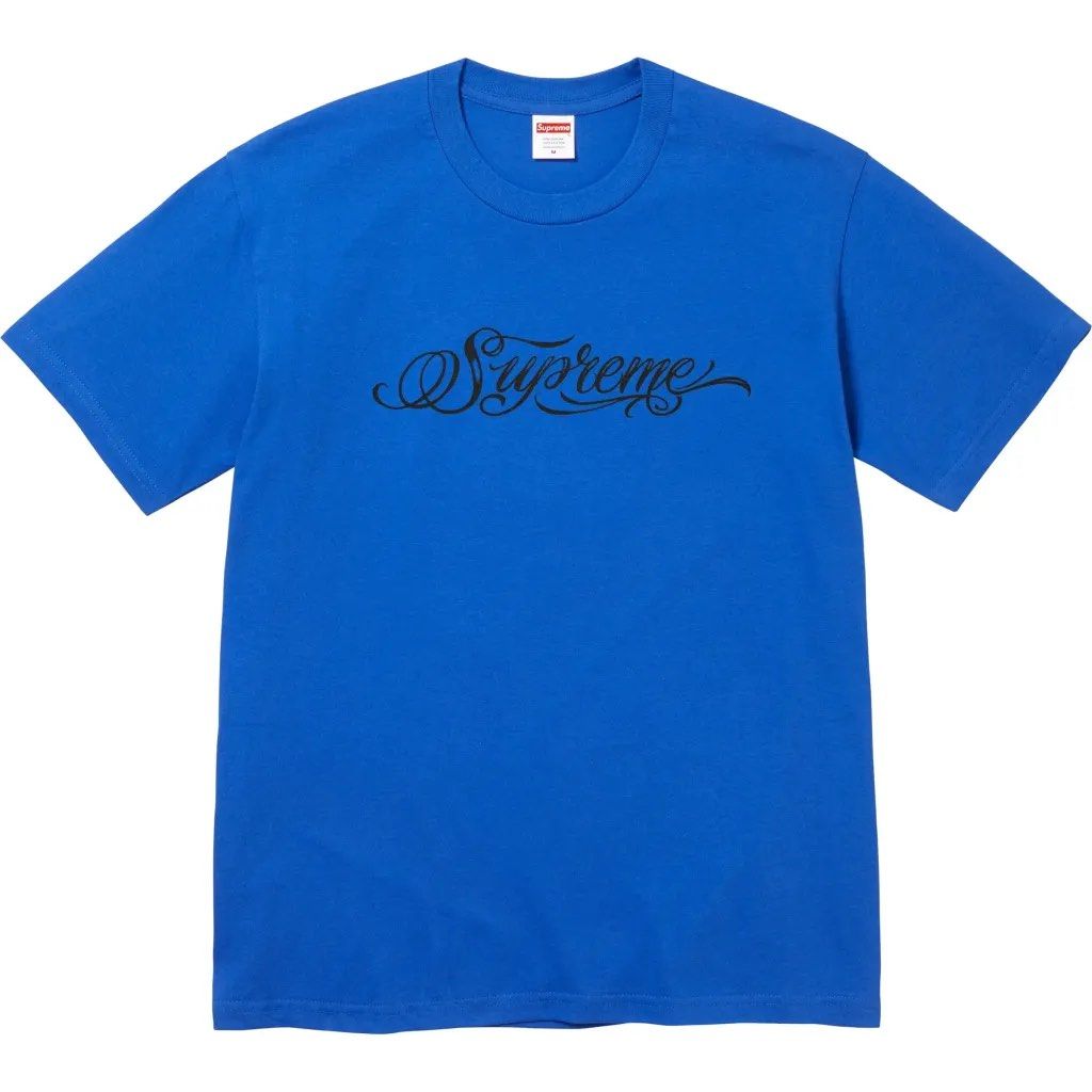 Supreme Script (Category: Tshirts & Polo Shirts) located in Kuala Lumpur. Submitted by bolistore (Listing ID 1469028188, Image 1). Description: PIT 20.5 LABUH 28 .