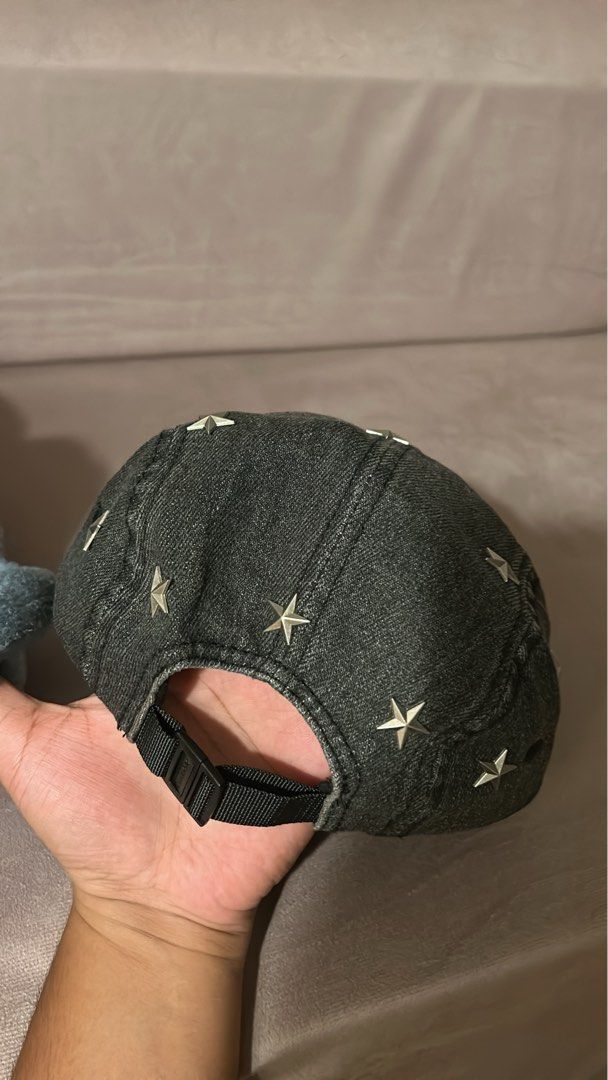 supreme studded cap (Category: Caps & Hats) located in Cavite. Submitted by mr.gb4h (Listing ID 1469106363, Image 2). Description: excellent condi studded denim cap.