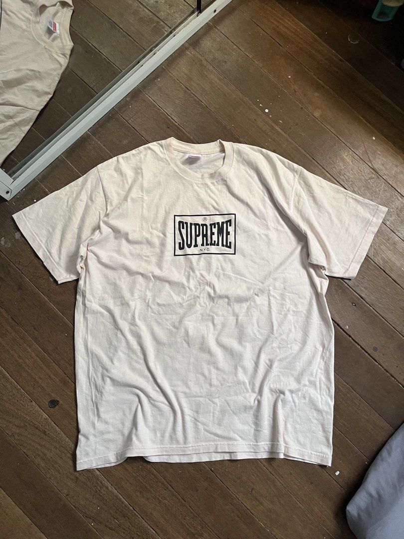 Supreme Warm Up Tee FW23 Authentic (Category: Tshirts & Polo Shirts ) located in Bugallon. Submitted by thriftteas.00 (Listing ID 1468948053, Image 1). Description: Supreme Warm Up Tee FW23 Authentic Large to XL frame No issue Excellent Condition Needwash only Authentic/Legit Claim 3500.