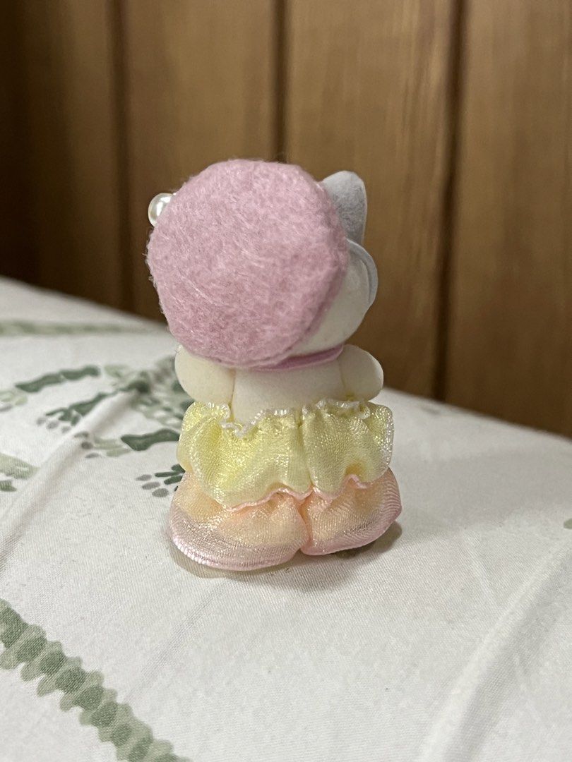 Sylvanian Family Latte Cat (Category: Kids Toys) located in Cainta. Submitted by chainm (Listing ID 1469159569, Image 2). Description: .