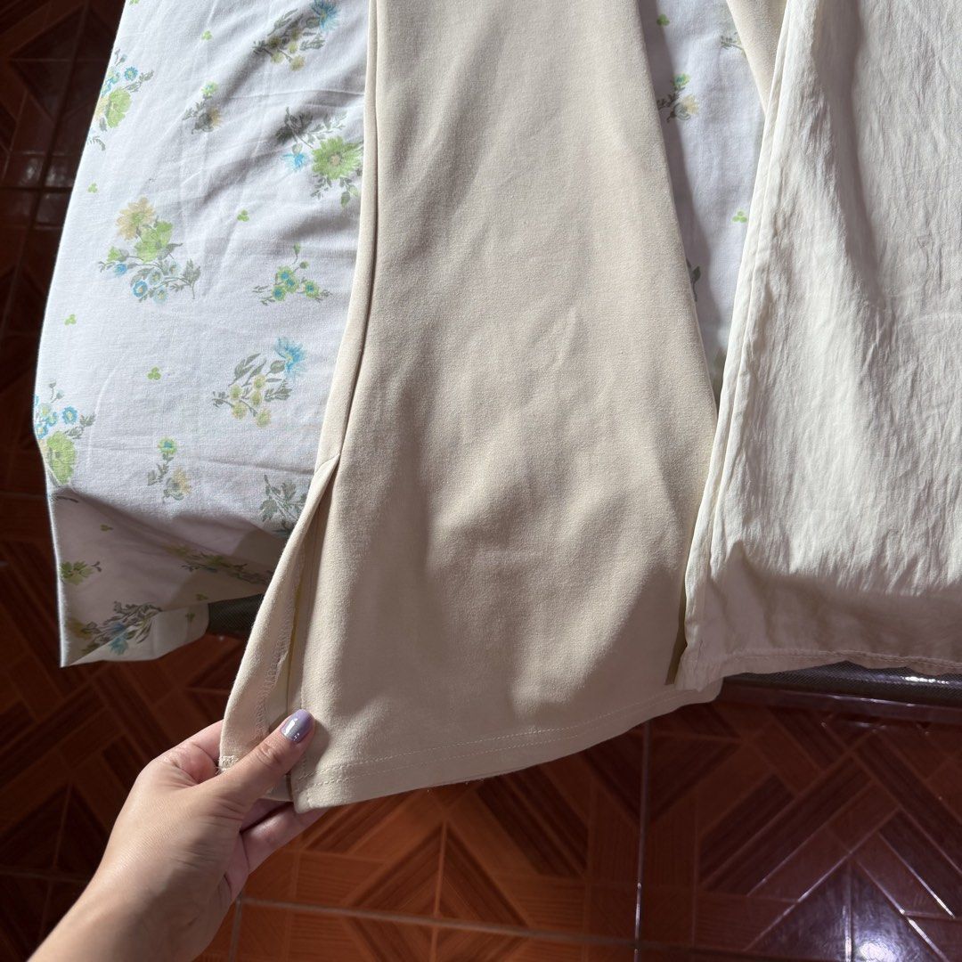[TAKE 2] Cream Pants (Flared, Wide Leg) (Category: Other Bottoms) located in Pasig City. Submitted by beabimbop (Listing ID 1468994833, Image 2). Description: • xs-s • no issues. take both! • check my profile for ww and indiv prices 🏷️ tags: flared pants, flared jeans, beige, office pants, y2k, 2000s, wide leg pants, square pants, baggy pants.