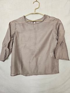 (Category: ) located in . Submitted by _pcloset (Listing ID 1469005336, Image 1). Description: .
