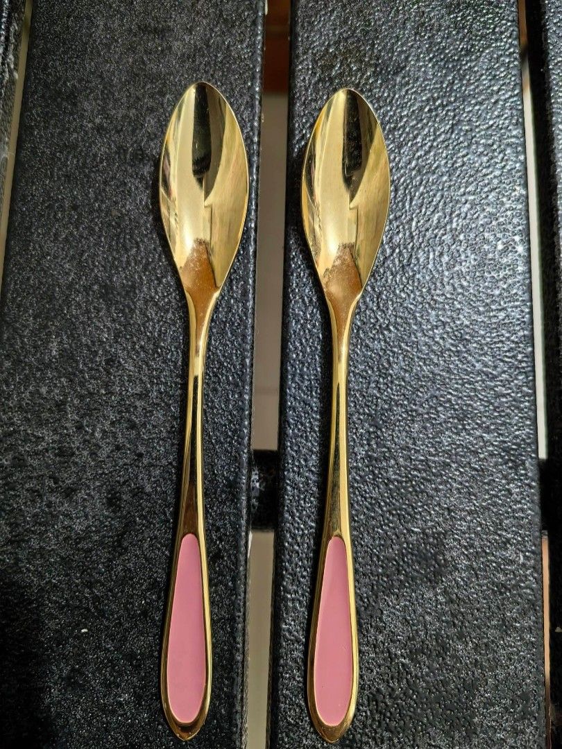 Teaspoon - Goldtone Stainless Steel Pair (Category: Other Kitchenware & Tableware) located in Cebu City. Submitted by dudes_villanueva (Listing ID 1468978317, Image 1). Description: Teaspoon - Goldtone Stainless Steel 📌 In excellent condition..