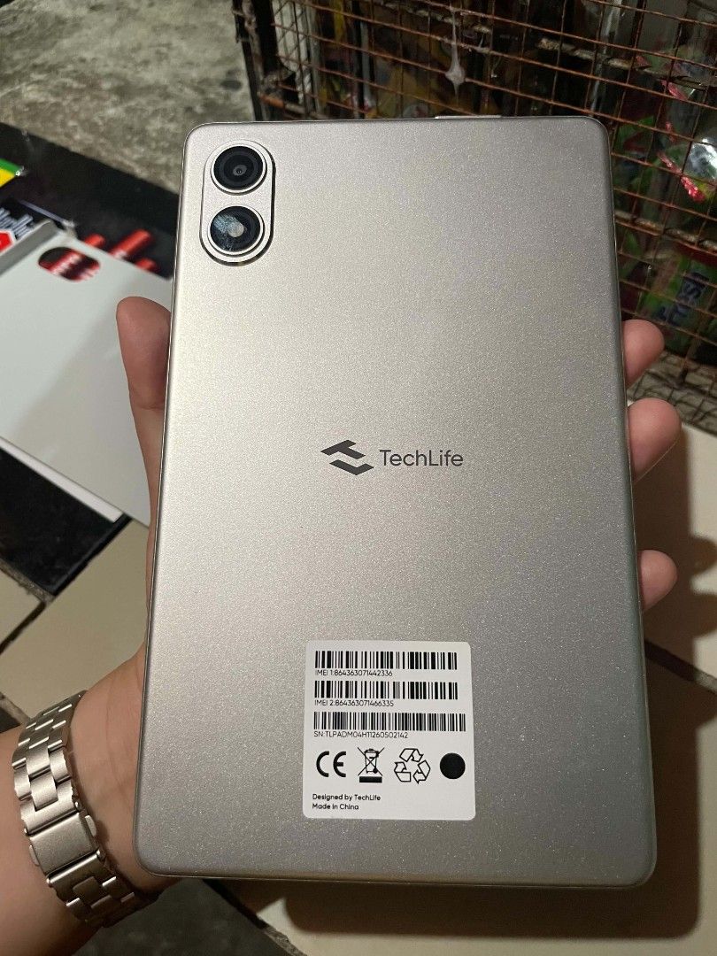 TechLife Pad Mini (Wifi + LTE) (Category: Android) located in Caloocan City. Submitted by crissiwat (Listing ID 1469114140, Image 2). Description: -In good condition. -With sim slot -Wifi and cellular supported -good for student, personal use. Lightly good for gaming but mostly good for watching, taking notes, messaging and more. - with original box and charger. - female owned. kakabili lang netong august this year. needed lang mabenta. 📌Ready t