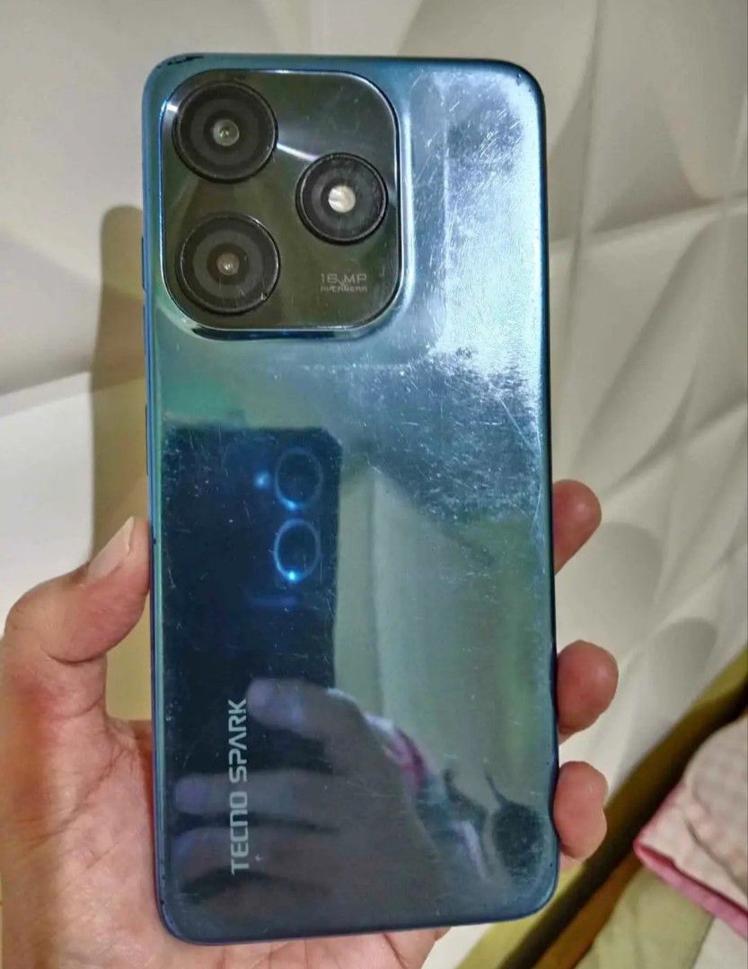 Tecno spark 10c (Category: Android Others) located in Calamba. Submitted by altheatey (Listing ID 1468993849, Image 1). Description: FOR SALE RUSH TECNO SPARK 10c‼️ • 4+4 GB RAM/ 128GB ROM •5000Mah BATTERY MATAGAL MALOBAT •CLEAR BOTH CAM MALINAW •NO HISTORY OF REPAIR • ALL WORKING SIDE FINGERPRINT • UNIT / CASE / CHARGER ISSUE : MADUMI LIKOD 🔖₱ 3,000 NALNG RUSH NEED CASH LNG 📍 CALAMBA LAGUNA LOC MEETUP OR PICKUP.