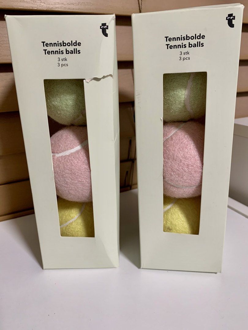 Tennis balls for kids (Category: Racket and Ball Sports) located in Paranaque City. Submitted by nifty_keeper (Listing ID 1468937836, Image 1). Description: Sale! 280 / set 2 sets available .