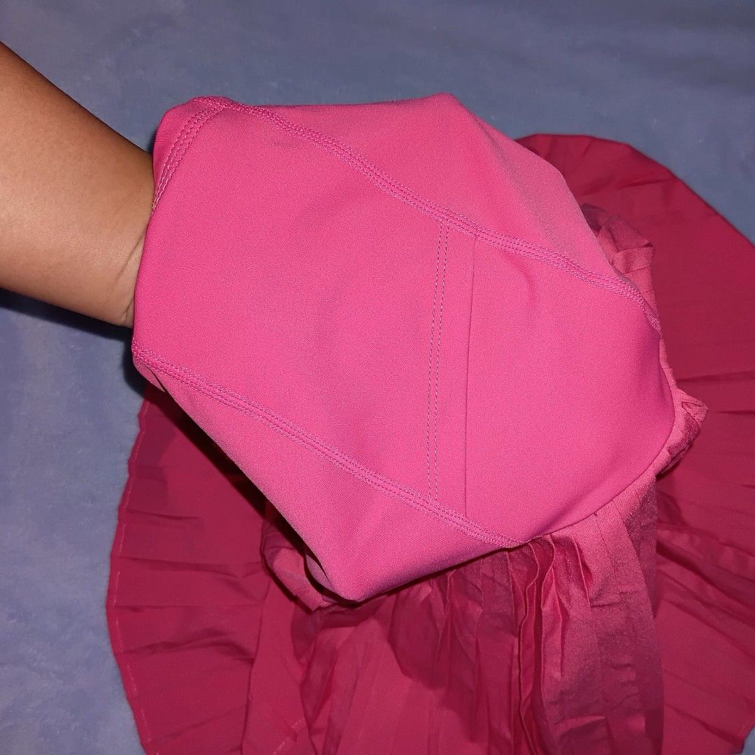 TENNIS SKORT (UNUSED) -XL (Category: Announcements) located in Manila. Submitted by twentyfifthbymaria (Listing ID 1468942681, Image 2). Description: decluttering! hindi na kasya since i lost weight:< SKU: C-PINK- TENNIS SKIRT- XL.