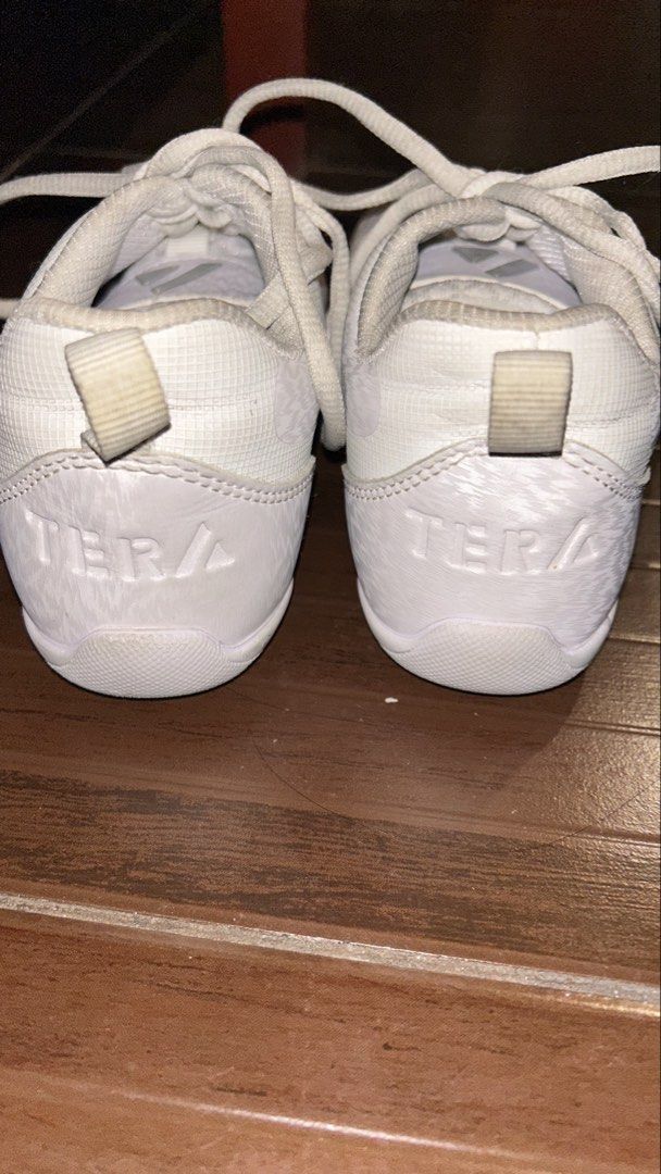 Tera Cheer Shoes (Category: Other Sports Equipment and Supplies) located in Manila. Submitted by from.me2u (Listing ID 1469110048, Image 3). Description: Tera White Victory Cheer Shoes - Size 6 - Used thrice (during shows only) - Cleaned it before selling it here :> - Price is negotiable.