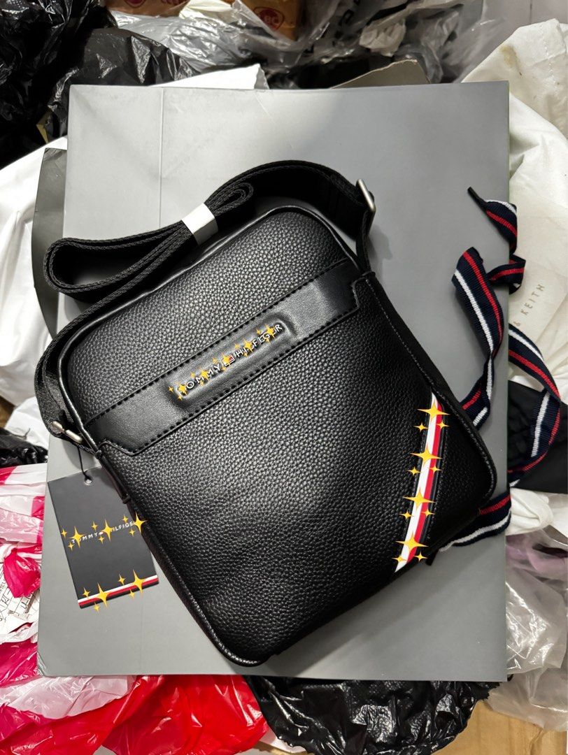 T//H Jonathan Leather Crossbody (Category: Sling Bags) located in Bulacan. Submitted by mykakarizza (Listing ID 1469093987, Image 1). Description: RESTOOOCK‼️ ₱600 only Jonathan Leather Crossbody Men's Bag Size: 6.5" x 7" black Add paperbag 100 ─── ✦ ─── ✦ ─── ✦ ─── ✦ ─── 🛍️ LOOKING FOR MORE RESELLERS 🛍️ ✨ Buy 3 pcs of ANY items — FREE SHIPPING NA!🚚 ✨ Buy 10 items → FREE SF + ₱50 OFF EACH! 💖 PM us for 30 pcs & up WS 🤍 #Mallpulloutbagssupplie