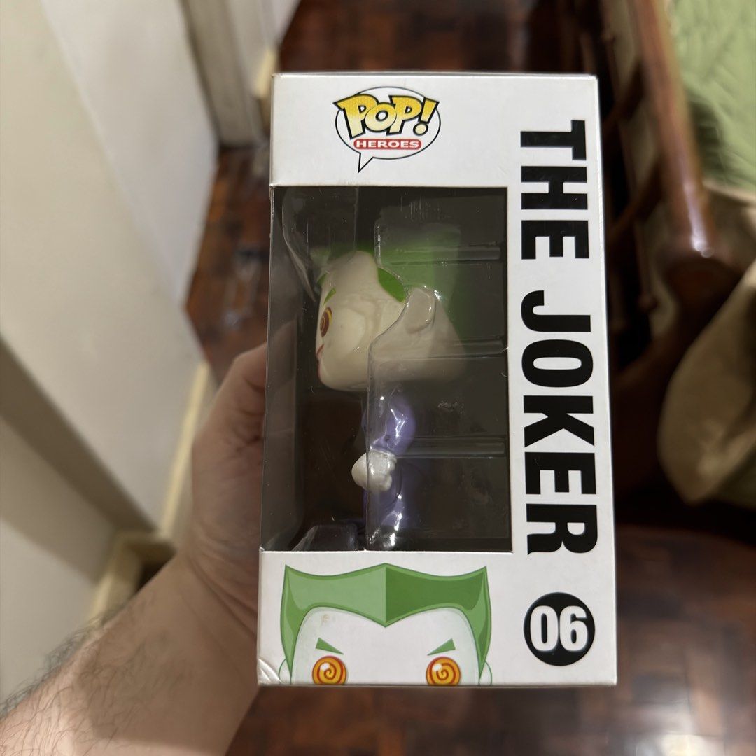The Joker OG Funko Pop (Category: Figurines & Statues) located in Pasig City. Submitted by kingclutter (Listing ID 1469106054, Image 2). Description: Box condition in the pics. With used boss protector..