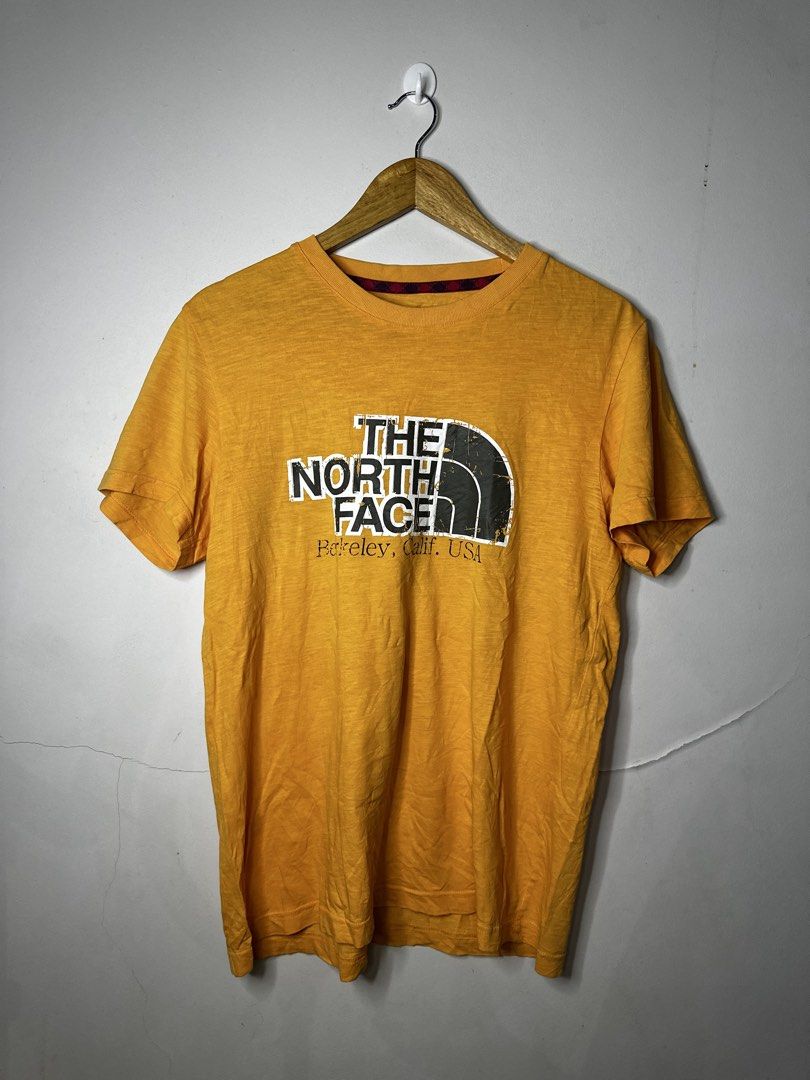 THE NORTH FACE (Category: Tshirts & Polo Shirts ) located in Molave. Submitted by thriftmate13 (Listing ID 1468988701, Image 1). Description: .