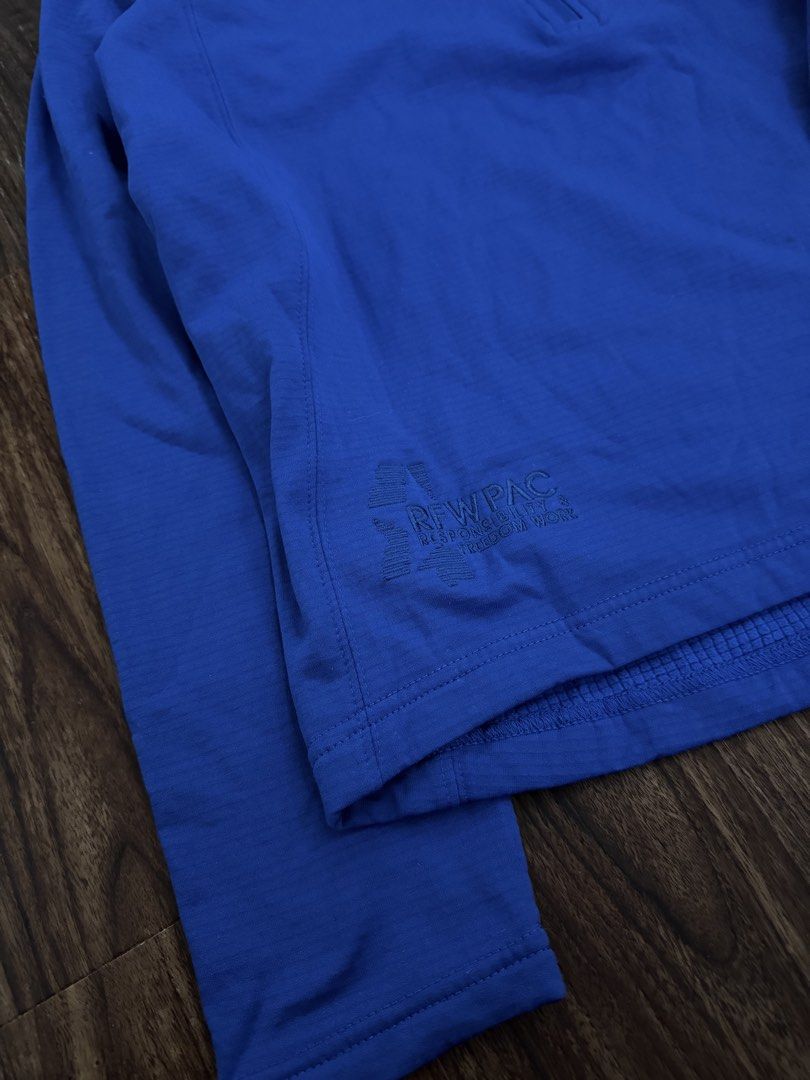 The North Face - TNF Halfzip Technical Pullover (Category: Activewear) located in Taguig. Submitted by shhhhselection (Listing ID 1469092023, Image 3). Description: “The North Face Halfzip Technical Pullover” Authentic Medium Width - 20” Length - 25” Excellent Condition No Issue - May Company 698 Pesos Only!.