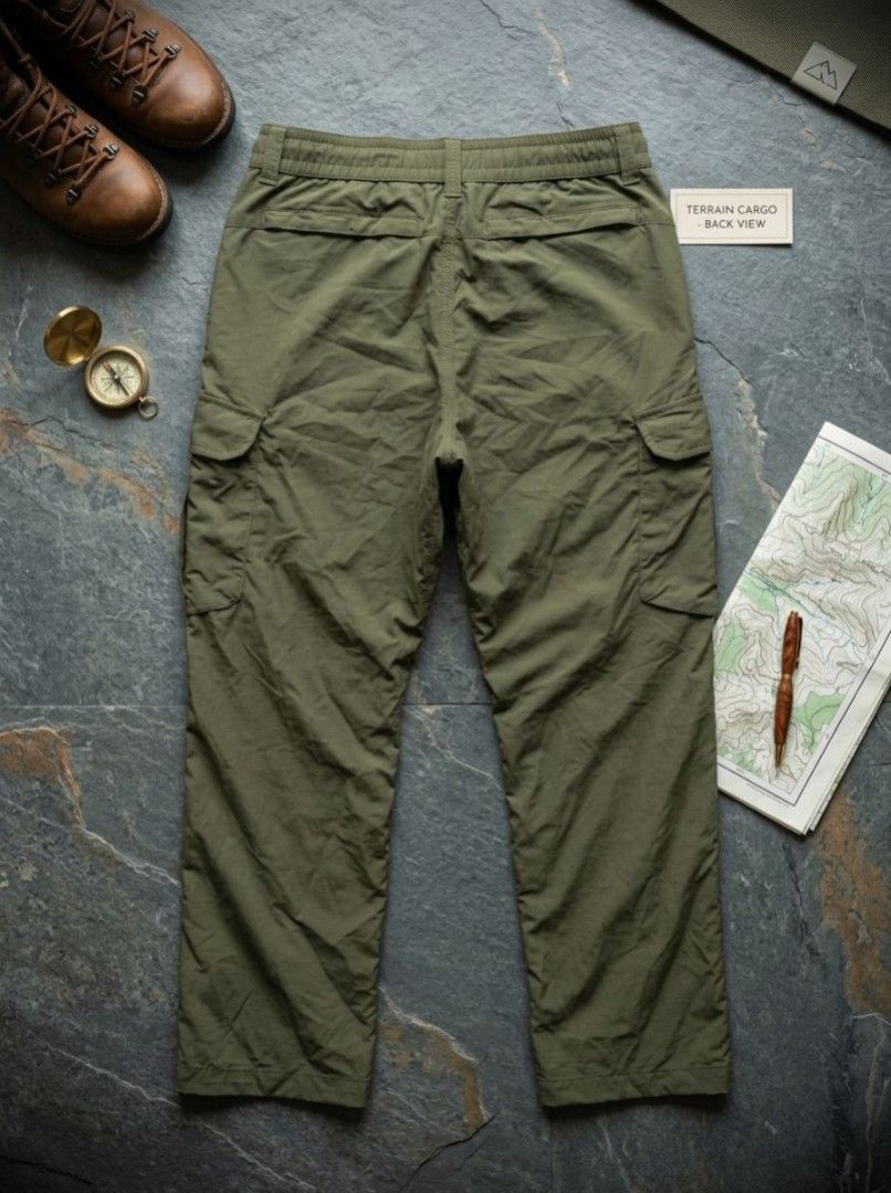 The North Face Tactical Outdoor Cargo Pants (Category: Jeans) located in Manila. Submitted by liliaplay (Listing ID 1468947105, Image 2). Description: Authentic! Pre-loved Imported 6 pockets 1 stow pocket inside semi lightweight and thick embroidered brand design engrave bran on buttons y2k zipper straight cur Unisex size: 32-33 hem/rise: 12 length: 39 leghole: 10 No Issue! rtw Lowered to its negotiable price Payment 1st Shipped.