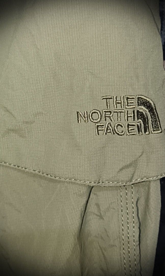 The North Face Tactical Outdoor Cargo Pants (Category: Jeans) located in Manila. Submitted by liliaplay (Listing ID 1468947105, Image 3). Description: Authentic! Pre-loved Imported 6 pockets 1 stow pocket inside semi lightweight and thick embroidered brand design engrave bran on buttons y2k zipper straight cur Unisex size: 32-33 hem/rise: 12 length: 39 leghole: 10 No Issue! rtw Lowered to its negotiable price Payment 1st Shipped.