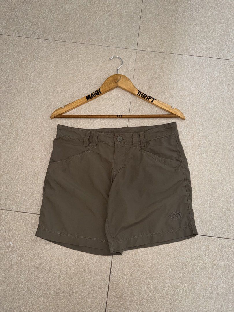 THE NORTH FACE TREK SHORT WOMENS (Category: Shorts) located in Manila. Submitted by triptothrift7 (Listing ID 1469099357, Image 2). Description: message if you are interested! for fast transaction THE NORTH FACE TREK SHORT WOMENS size 30 waistline 30 x 14 length no issue need wash only excellent condition color rate 9/10 mode of payment gcash or bank transfer location Biñan laguna.