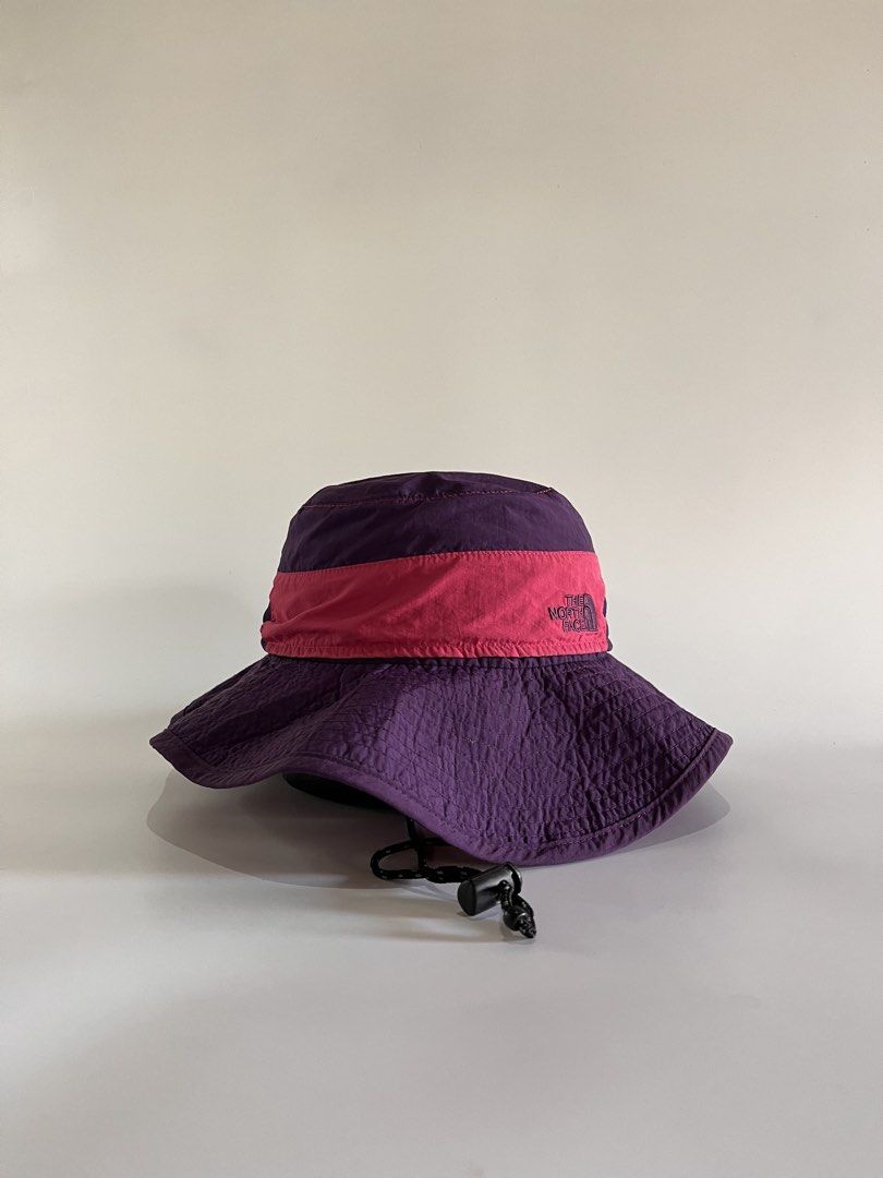 The North Face Two-way bucket Hat (Category: Caps & Hats) located in Malaybalay. Submitted by haulsome (Listing ID 1468994578, Image 1). Description: The North Face Two-way bucket Hat -No flaws/Like new -In beautiful purple-pino colorway -Features a unique removable rain cover -Adult size, fits 56cm-58cm 700php, +sf.