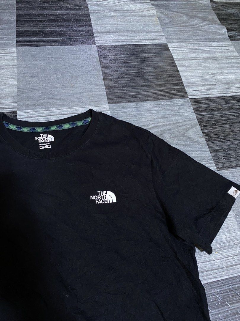 The Northface - Mens / Tshirt Cotton (Category: Coats, Jackets and Outerwear) located in General Santos City (Dadiangas). Submitted by castilloed98 (Listing ID 1469103029, Image 2). Description: The Northface - Tshirt Mens Cotton Size.XL Dimes.21x27 Slim Fit Printed Logo Excellent Condition No Issue 💵650 + SF✈️ DM📩 📍Gensan..