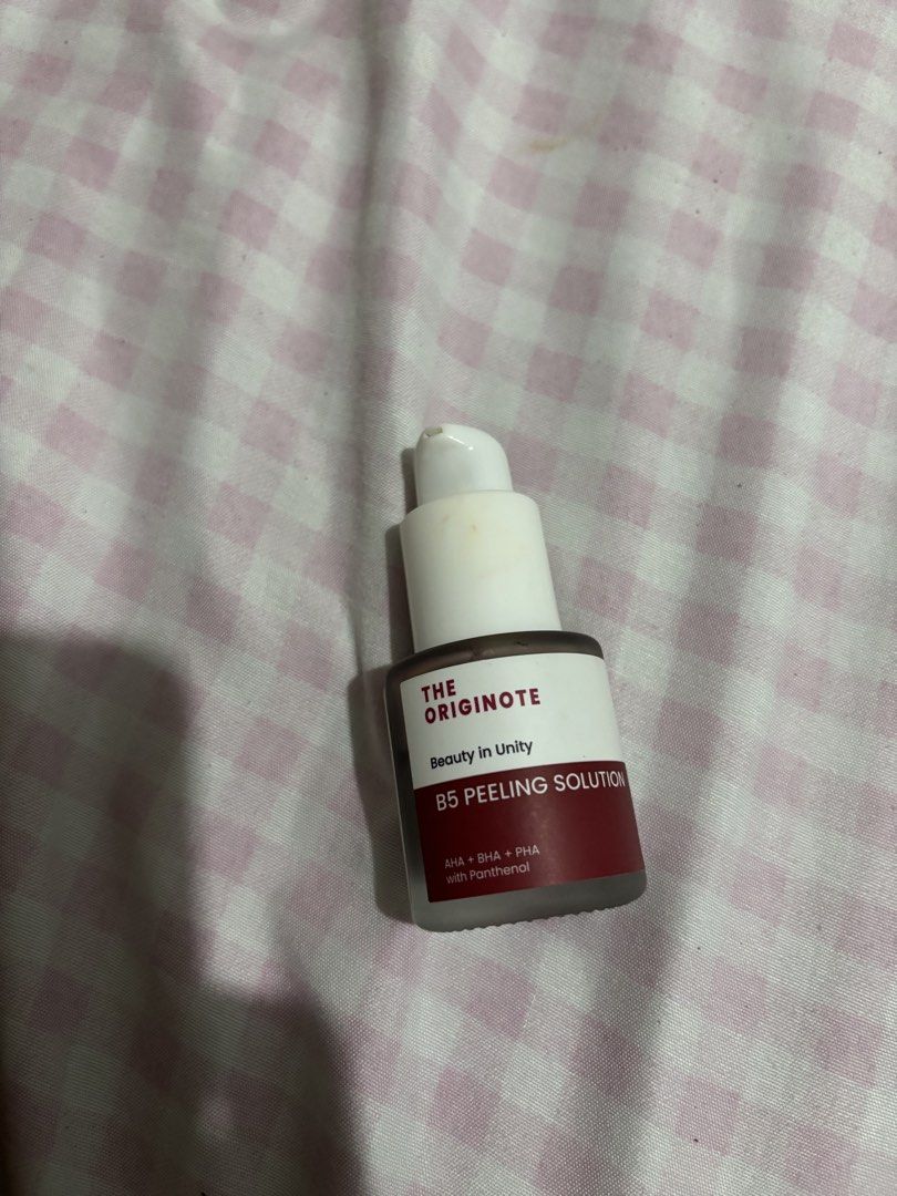 the originote peeling solution (Category: Face Care) located in Manila. Submitted by iyahpreloved_ (Listing ID 1469125834, Image 1). Description: 50% of the product left.