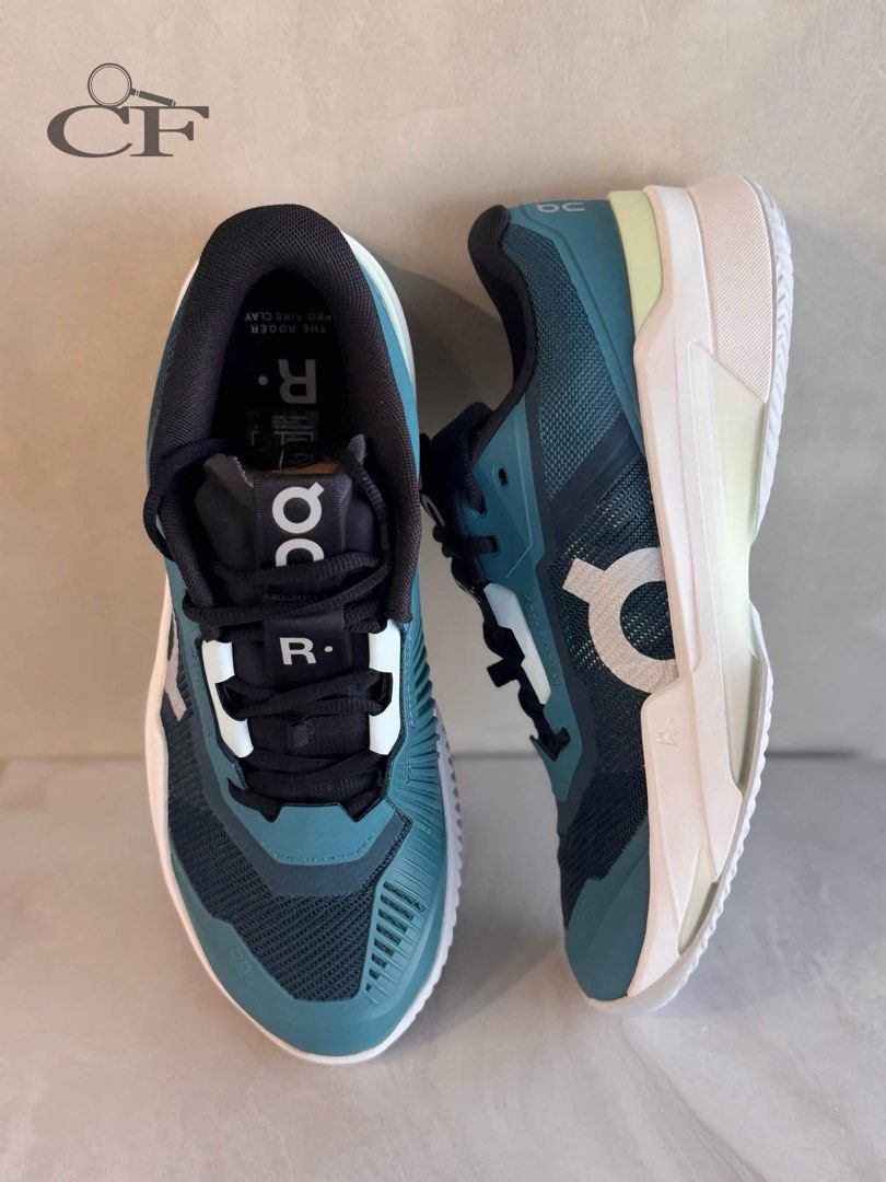 The Roger Pro Fire Clay ‘Storm White’ (Category: Sneakers) located in Manila. Submitted by collectorfinds (Listing ID 1469068712, Image 2). Description: Step onto the court in Roger Pro 🔥 The Roger Pro Fire Clay ‘Storm White’ Men’s US Size 8.5 ❌ Before ₱ 16,895 ✅ NOW ₱ 13,985 📩 PM us to purchase 📍2nd Floor, 317 Fernando Poe Jr Ave . Quezon City. Right above Yamaha near LRT 1 - Roosevelt Station. 📈 Prices subject to change without notice.