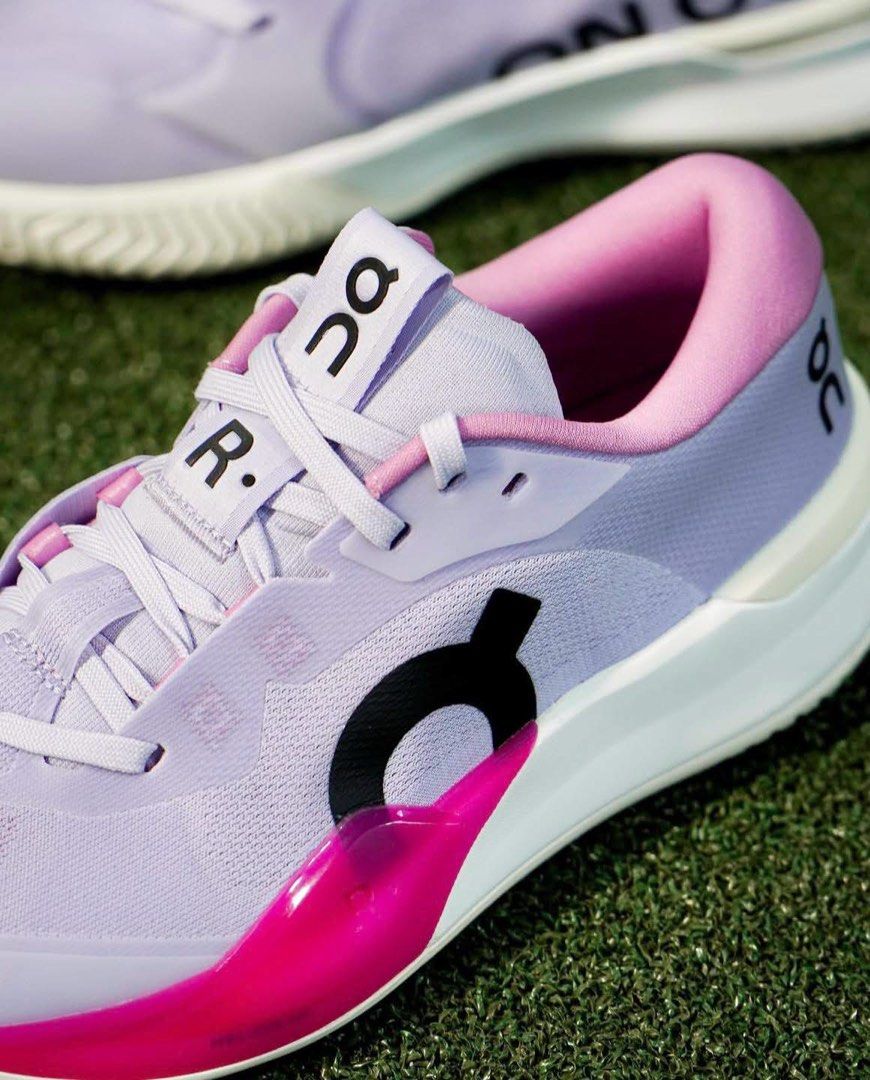 The Roger Pro Fire Clay ‘Thistle Pink’ (Category: Sneakers) located in Manila. Submitted by collectorfinds (Listing ID 1469004353, Image 2). Description: “POWER IN EVERY MOVE. PRECISION IN EVERY STEP.”🎾 The Roger Pro Fire Clay ‘Thistle Pink’ Men’s US Size 8 ❌ Before ₱ 15,985 ✅ NOW ₱ 12,985 ONLY 📩 PM us to purchase 📍2nd Floor, 317 Fernando Poe Jr Ave . Quezon City. Right above Yamaha near LRT 1 - Roosevelt Station. 📈 Prices subject to change w