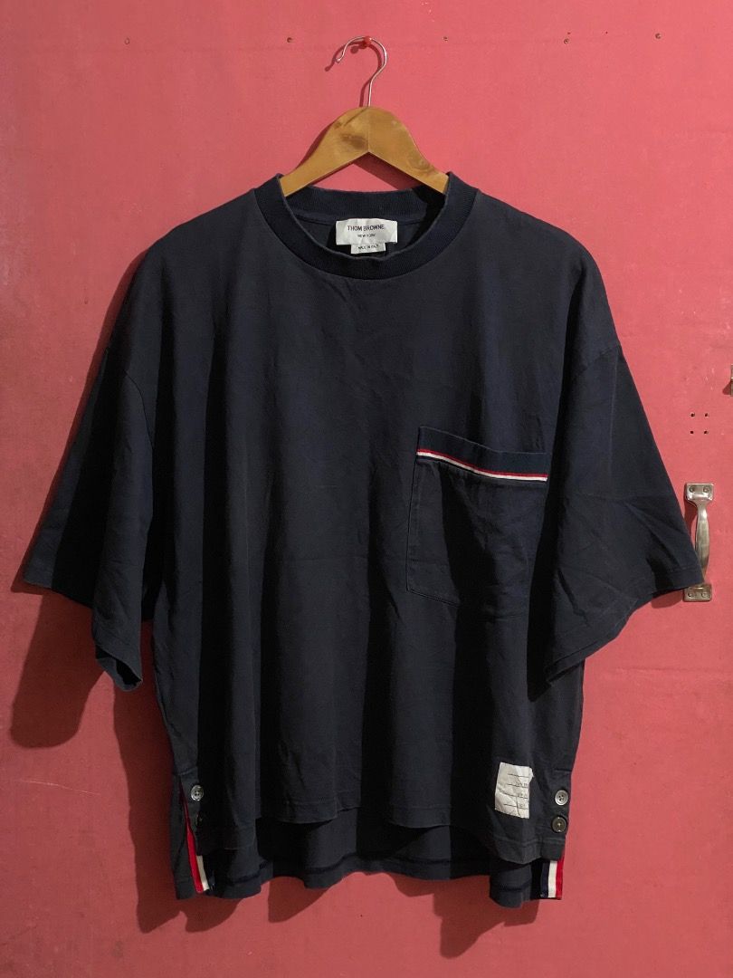 Thom Browne RWB Stripe Pocket Tee (Category: Tshirts & Polo Shirts ) located in General Santos City (Dadiangas). Submitted by abu_tasneem1 (Listing ID 1468935409, Image 1). Description: Thom Browne RWB Stripe Pocket Tee 24.5/25-27 dimensions authenticity guaranteed very good to excellent .