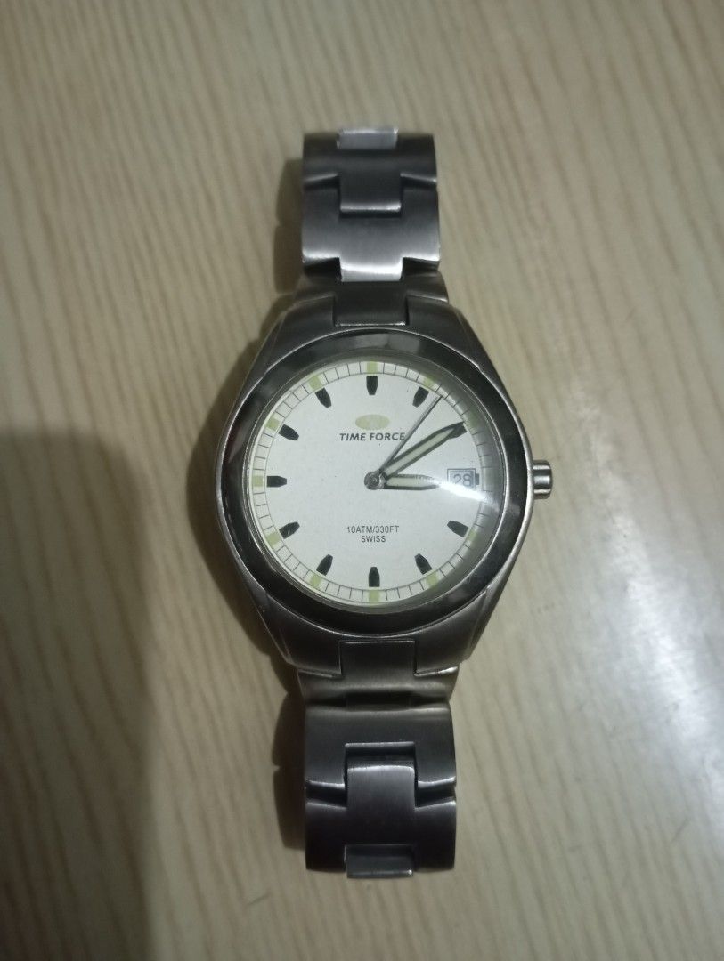 Time force (Category: Men's Watches) located in Las Pinas. Submitted by quick_deals_great_finds2 (Listing ID 1469067798, Image 2). Description: Original good working condition Quartz with battery 40mm Fits wrist size 7 inches.
