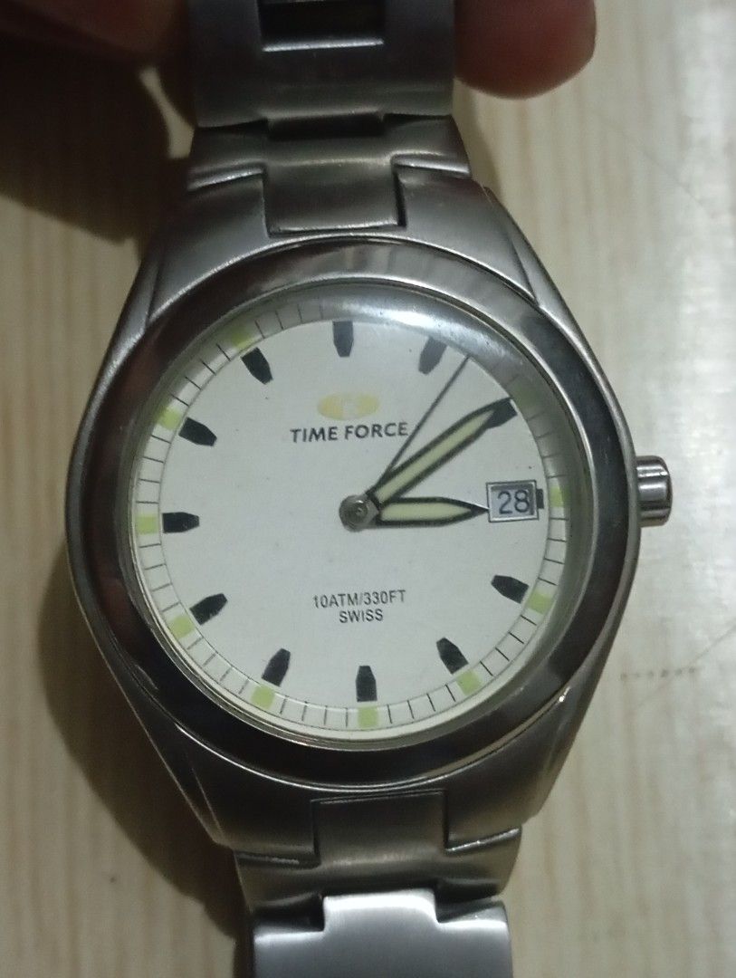 Time force (Category: Men's Watches) located in Las Pinas. Submitted by quick_deals_great_finds2 (Listing ID 1469067798, Image 1). Description: Original good working condition Quartz with battery 40mm Fits wrist size 7 inches.