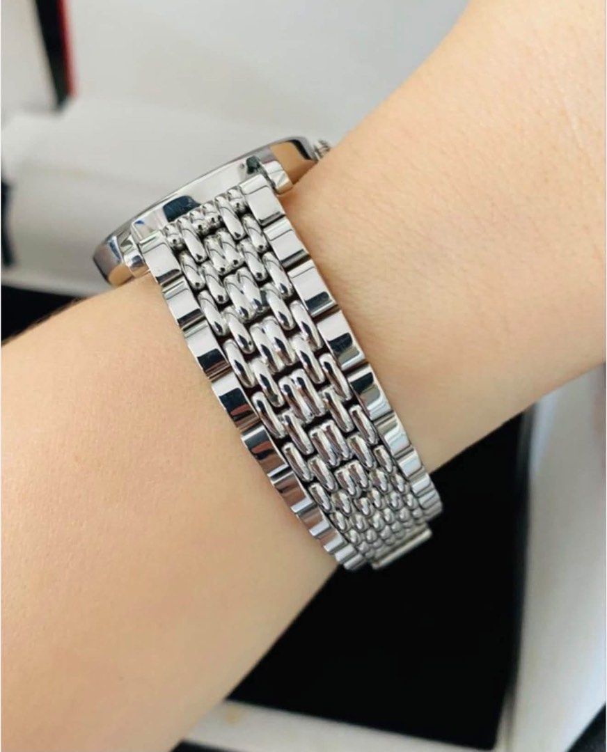 Tissot Watch for Ladie’s (Category: Women's Watches) located in Manila. Submitted by annafinds (Listing ID 1469055326, Image 2). Description: ₱9,800 Auth Tissot Watch for Ladie’s -Silver Dial -Sapphire Glass -Swiss Made -Stainless Steel -Quartz Movement -Small to Large Wrist Size -With Original Box -In Excellent Condition 📌Disclaimer:📌 All Products, Names, Brands, and Logos are owned by their respective brand owners. We are not affiliated with 