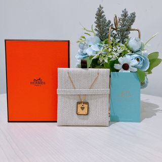 （分類：）位於 。 由 heartofluxe 提交（商品編號 1468964880，圖片 1）。簡介： 。