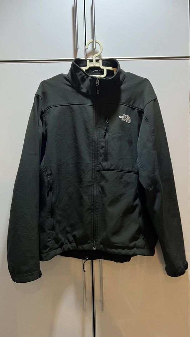 TNF jacket (Category: Coats, Jackets and Outerwear) located in Kuala Lumpur. Submitted by dam45 (Listing ID 1469033974, Image 1). Description: dm for pit &labuh.