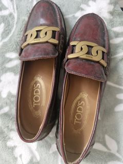 (Category: ) located in . Submitted by mycloset525clotheshoppe (Listing ID 1468931421, Image 1). Description: .