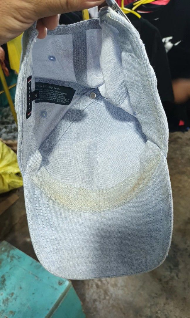 Tommy Hilfiger (Category: Activewear) located in Tagum. Submitted by edmundopil44797 (Listing ID 1468984199, Image 3). Description: .