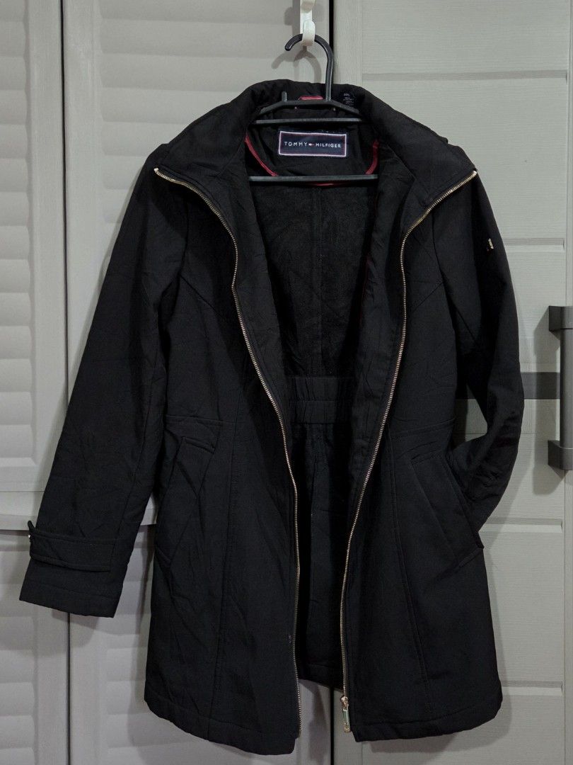 Tommy Hilfiger Women's Long Coat/Autumn Jacket (Category: Coats, Jackets and Outerwear) located in Quezon City. Submitted by mikaykie (Listing ID 1468997813, Image 2). Description: Tommy Hilfiger winter jacket in solid black Small Zip-up front Gold-toned hardware Front slash pockets Removable hood (one of the best features) Perfect for petite girlies RFS: I need a new bigger one :< gained a few kgs Tommy hilfiger, coats, jackets, streetwear, wint