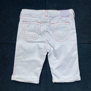 (Category: ) located in . Submitted by thrift.ting (Listing ID 1469008361, Image 1). Description: .