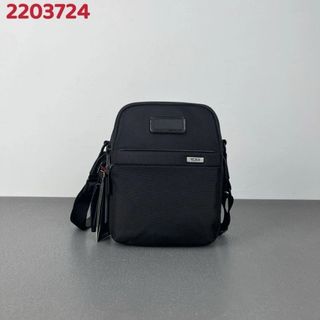 （分類：）位於 。 由 bellezza. 提交（商品編號 1469066654，圖片 1）。簡介： 。