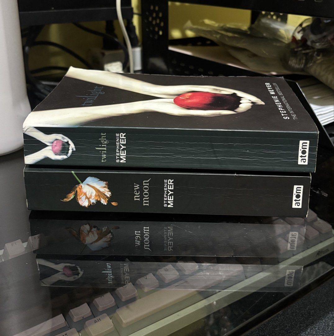 Twilight Saga Books by Stephanie Meyer (Category: Storybooks) located in Manila. Submitted by nikashoppe (Listing ID 1469036876, Image 2). Description: twilight and new moon - sold as set only! - see pictures for condi :)) loc: sampaloc, manila.