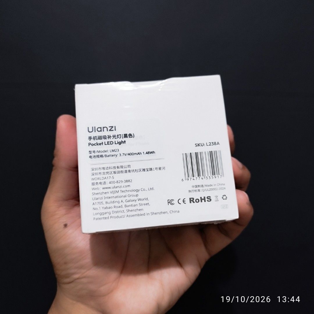 Ulanzi LM23 (Category: Other Mobile & Gadget Accessories) located in Malolos. Submitted by raffyongleo (Listing ID 1468977951, Image 2). Description: Brand new sealed Slightly negotiable Location: Malolos, Bulacan.