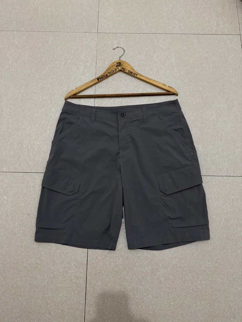 UNDER AMOUR TACTICAL CARGO SHORT 6pocket (Category: Shorts) located in Manila. Submitted by triptothrift7 (Listing ID 1469101825, Image 1). Description: message if you are interested! for fast transaction UNDER AMOUR TACTICAL CARGO SHORT 6pocket for only 899 size 36 in tag waistline 34 x 36 x 20 length no issue need wash only excellent condition color rate 9/10 mode of payment gcash or bank transfer location Biñan laguna.
