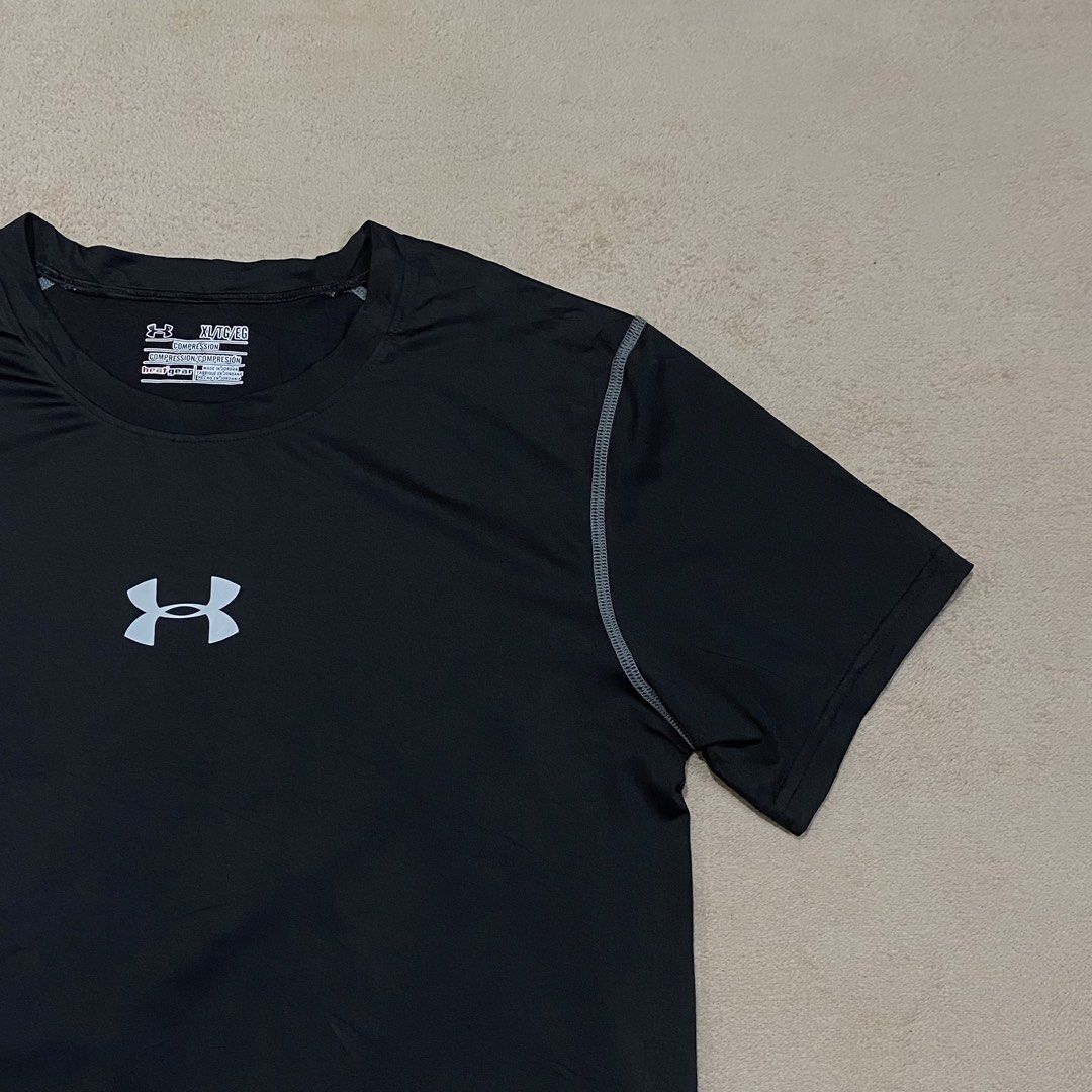 Under Armour Compression (Category: Activewear) located in Polomolok. Submitted by larnel27 (Listing ID 1469058304, Image 3). Description: - Size medium to large - Dimension: 18x27 / Hem 17 - Color rate 9.8 - No flaws, cut washtag only.
