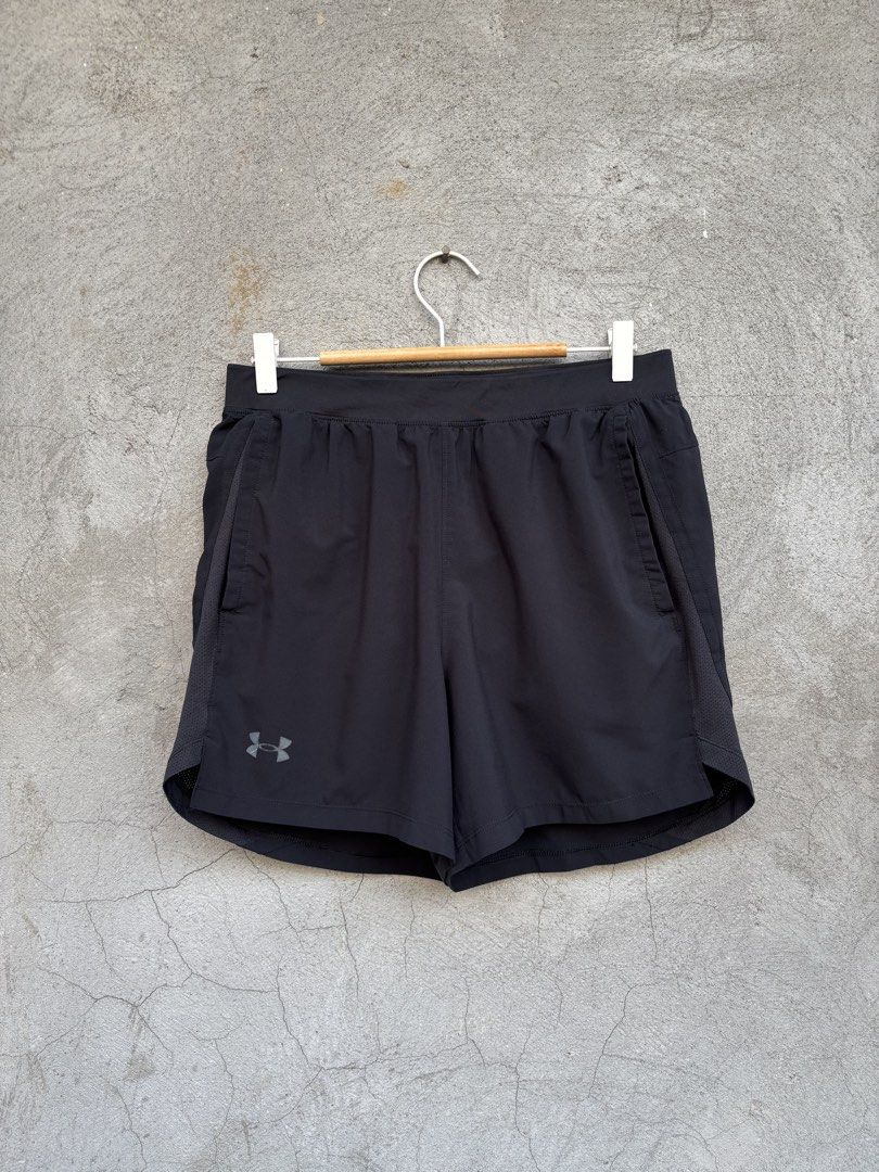 Under Armour Lunch Run Short (Category: Activewear) located in Davao. Submitted by lumpiashanghai (Listing ID 1469085773, Image 3). Description: Under Armour Lunch Run Short Width 32, Length 15 Excellent Condition No issues & Need wash 480 +shipping.