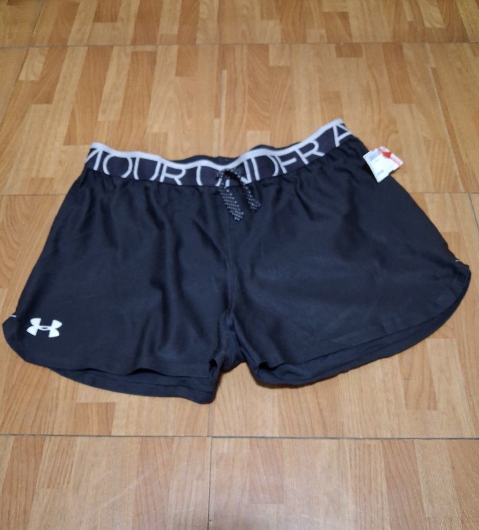 Under Armour Play Up Active Short (Category: Activewear) located in Cebu City. Submitted by cebuanamomshies (Listing ID 1468959305, Image 3). Description: 28-34 Solid black Elastic Logo waistband loose fit perfect for exercising. Material wicks sweat and dries fast Soft lightweight knit construction Shaped hem.Finished with the under armour logo to leg. Black Solid.