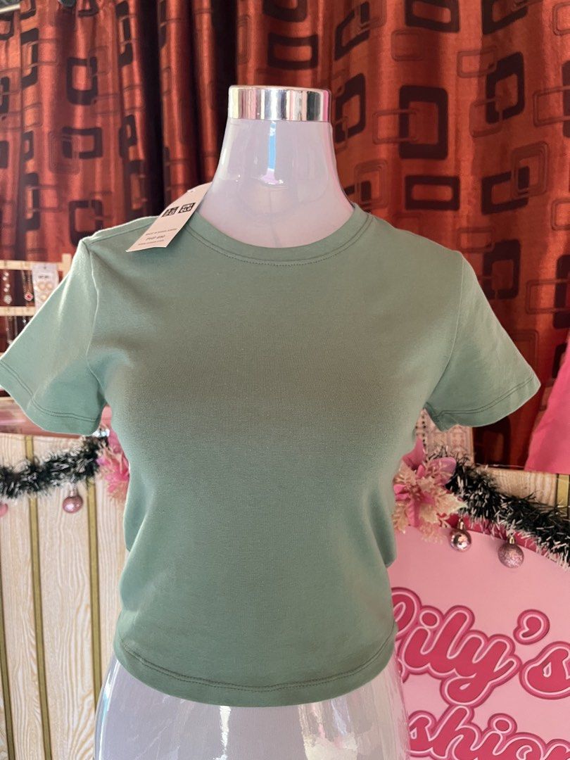 uni qlo original shirt (Category: Shirts) located in Manila. Submitted by myapparelshop (Listing ID 1468980919, Image 1). Description: .