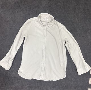 (Category: ) located in . Submitted by fast.closetfinds (Listing ID 1469023603, Image 1). Description: .