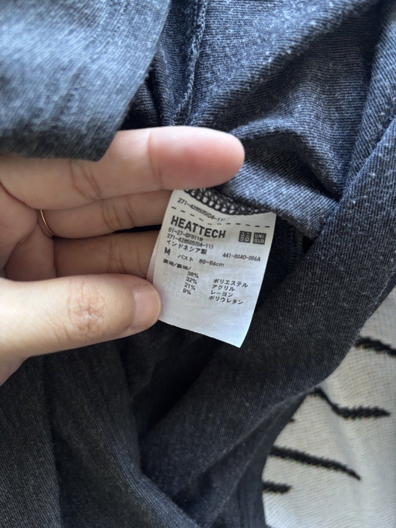 Uniqlo Heattech Bra top grey (Category: Sleeveless) located in Quezon City. Submitted by MyJanuary (Listing ID 1468957118, Image 2). Description: - Brand: Uniqlo - Item: Heattech Bra Tank Top - rarely used - Color: Dark Grey - Size: M (Fits bust 80-86cm) - Features: Built-in bra cups and warm thermal fabric - Material: Polyester, acrylic, rayon, and polyurethane blend - rfs: doesn’t fit me anymore 🥲 Mod: jnt Mop: gcash 📍fairview commonwealth.
